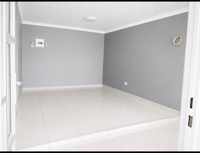 3 BEDROOM PROPERTY TO RENT IN NCAMBEDLANA